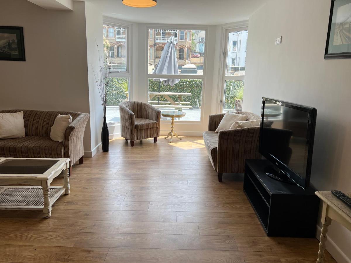 Runnacleave Court, Apartment 2 イフラクーム エクステリア 写真